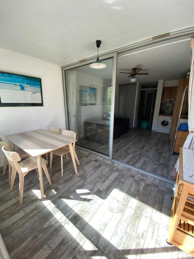 Spacieux Studio Sur Le Port De Hyères Exteriér fotografie