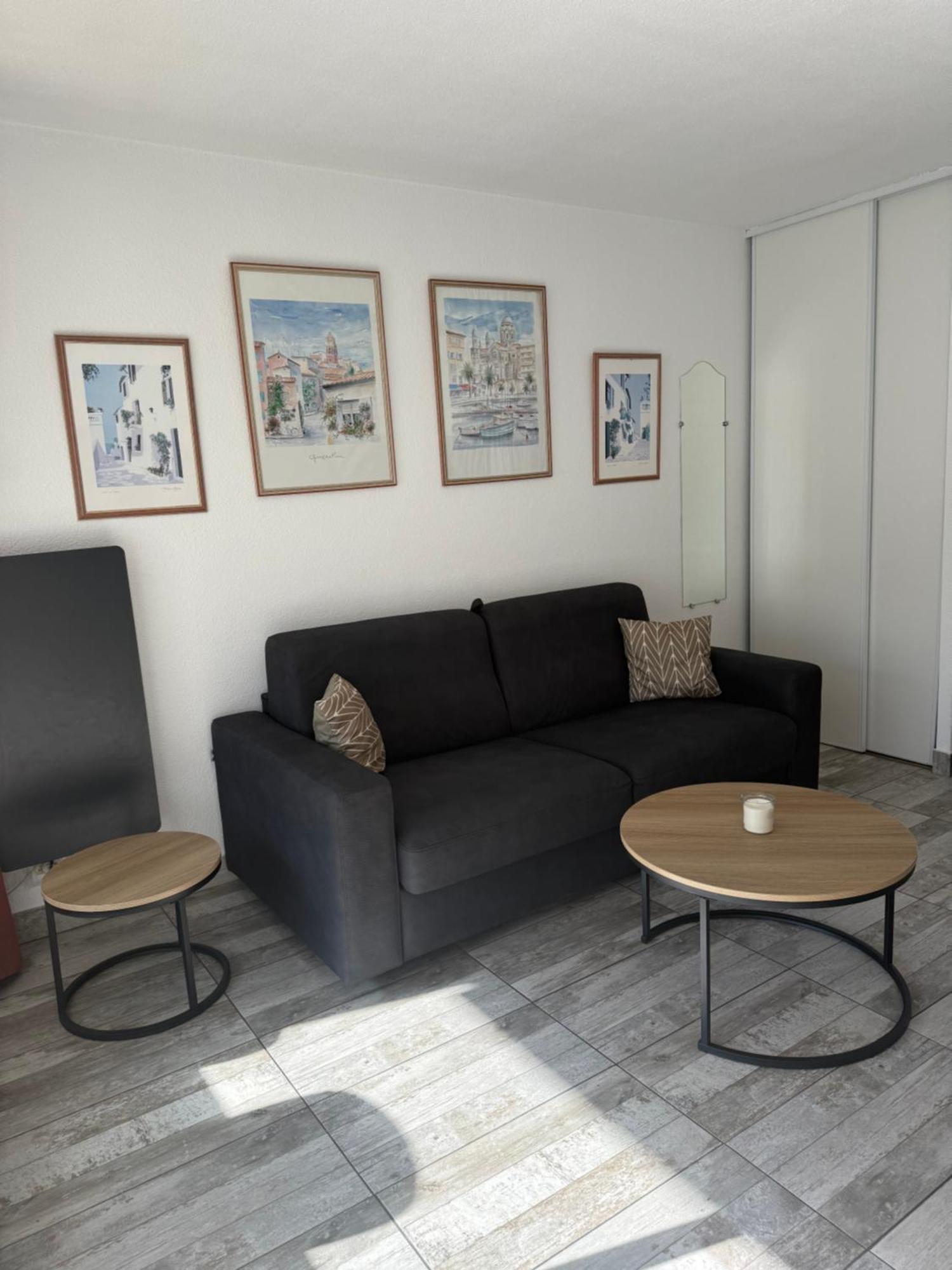 Spacieux Studio Sur Le Port De Hyères Exteriér fotografie
